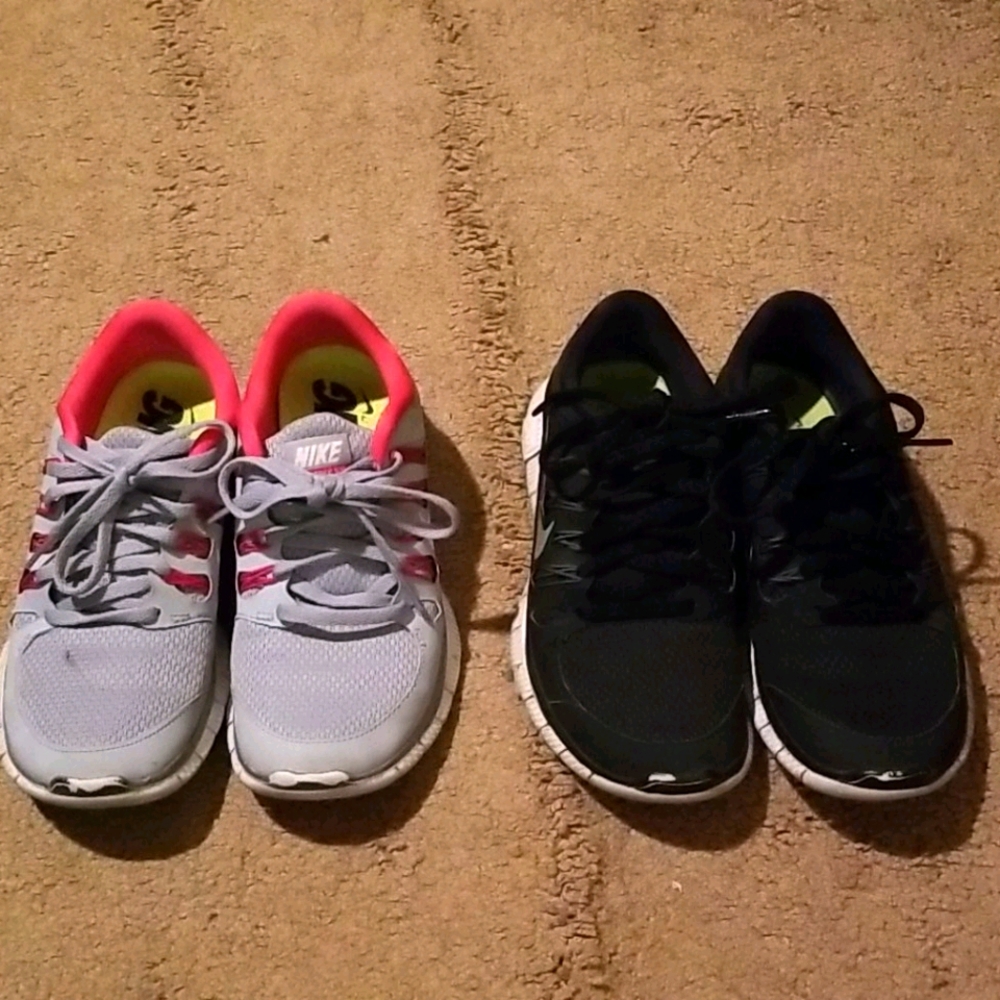 2 Nike Free 5.0 Shoes